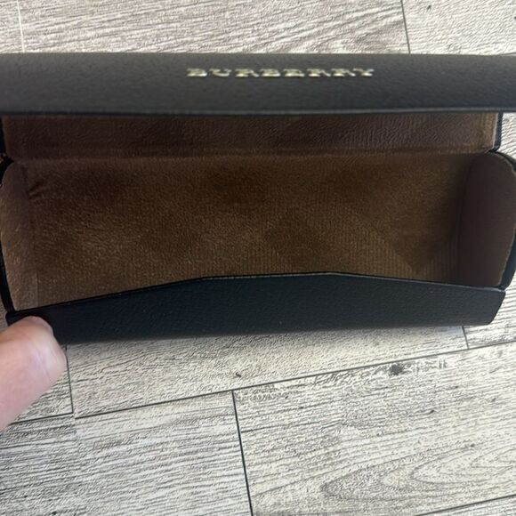 Burberry Glasses Hard Case EUC - Picture 9 of 10